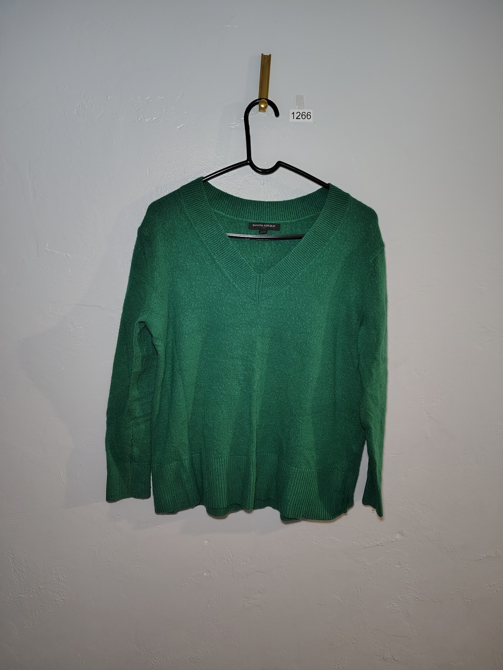 Banana Republic Green V-Neck Sweater